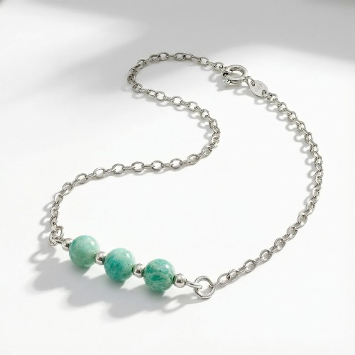 Srebrna bransoletka z naturalnym amazonitem jasne srebro 925 zbliżenie na zielone kamienie