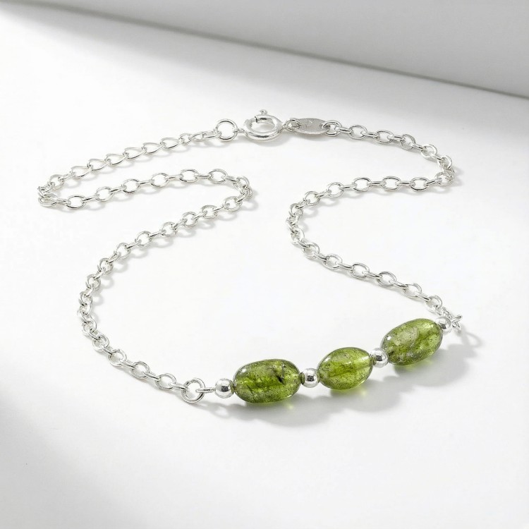 Srebrna bransoletka z naturalnym zielonym turmalinem jasne srebro 925 nieregularne bryłki verdelit