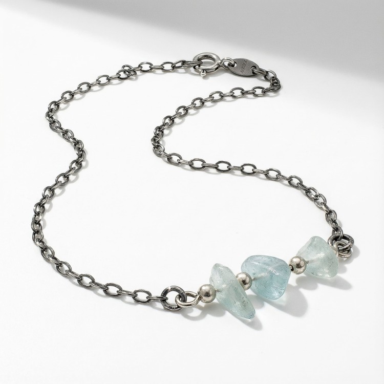 Bransoletka srebro oksydowane z akwamarynem styl vintage przyciemniane srebro i niebieskie bryłki