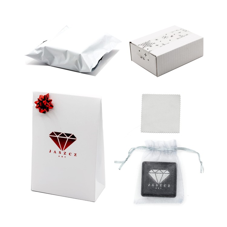 Stylowe opakowania JASZCZ ART o eleganckim, minimalistycznym designie, idealne do pakowania prezentów i produktów artystycznych. Solidne wykonanie i nowoczesny wygląd opakowań JASZCZ ART podkreślają wyjątkowy charakter każdej zawartości.